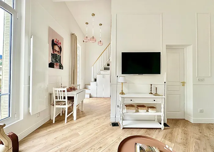 Winter Palace - Parking - Centre - Calme * Menton