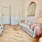 Winter Palace - Parking - Centre - Calme Apartment *