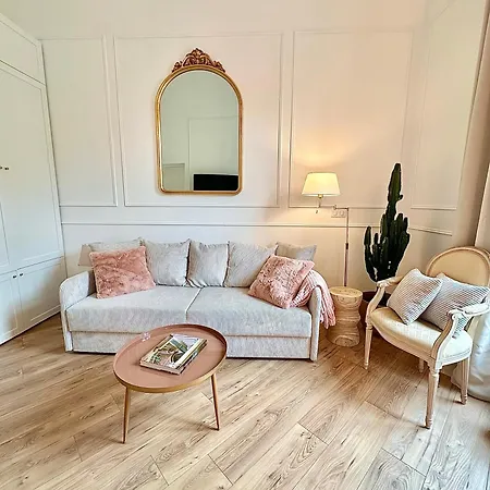 Apartament Winter Palace - Parking - Centre - Calme Mentona