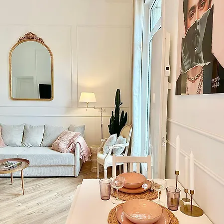 Winter Palace - Parking - Centre - Calme Apartman