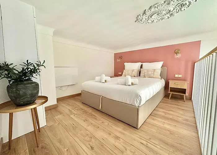 Apartment Winter Palace - Parking - Centre - Calme